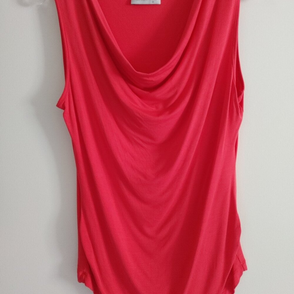 sleeveless shell top